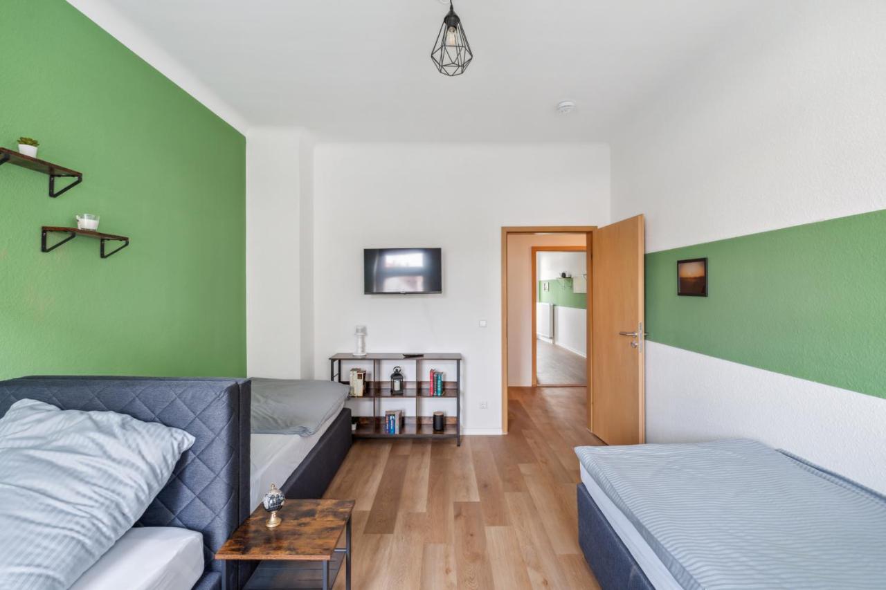 Salihomes/Max Apartment/5Pax/Modern Eingerichtet/Voll Ausgestattet Kueche Markranstädt Esterno foto